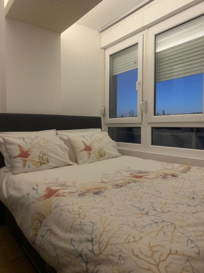 Apartman Ann Apartment Pančevo Екстериор снимка